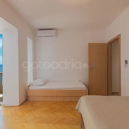 Beachfront Brela Apartments Ljubica Exterior photo